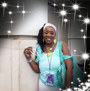 Meet your Posher, Toni